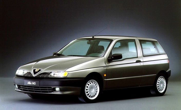 Foto Alfa Romeo 145