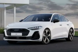 Audi A5 Sedan Performance S Edition 2.0 TFSI Quattro 2025 – Diagonal Frontal · Foto: Audi