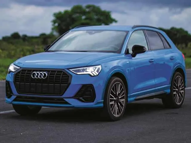 Audi Q3 Black S-Line 1.4 TFSi 2021