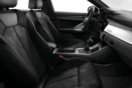Audi Q3 Black 1.4 TFSi 2024 – Bancos da Frente · Foto: Audi