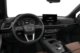 Audi Q5 Perf. Black 2.0 TFSIe S.Tr. Qt (Hib.) 2024 – Painel · Foto: Audi