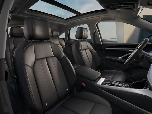 Audi Q5 Sportback Advanced 2.0 TFSI Quattro S-tronic 2025 – Bancos da Frente