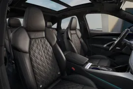 Audi SQ5 Sportback 3.0 TFSI Quattro S-tronic 2026 – Bancos da Frente · Foto: Audi