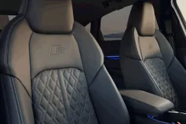Audi SQ8 Sportback E-Tron Quattro (Elétrico) 2024 – Bancos da Frente · Foto: Audi