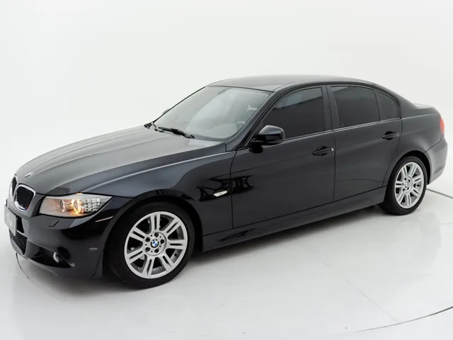 BMW 318i 2.0 2011