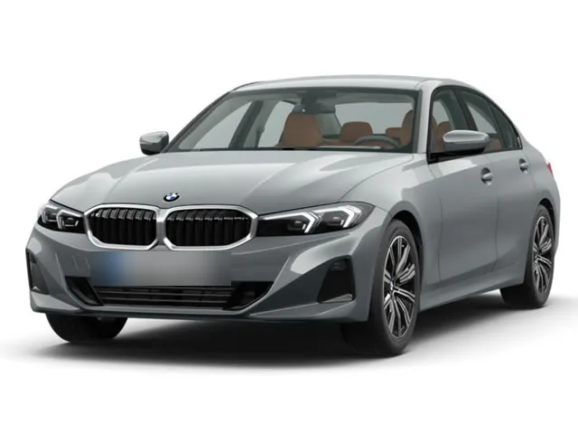 BMW 320i GP 2.0 2026 – Diagonal Frontal · Foto: BMW Group