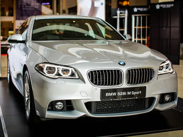 BMW 528i 2.0 Turbo 2015