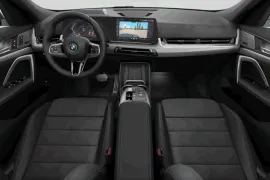 BMW iX 1 xDrive 30 M Sport (Elétrico) 2025 – Interior · Foto: BMW Group