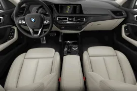 BMW 218i Gran Coupe M Sport 1.5 Bi-Turbo 2024 – Painel · Foto: BMW Group