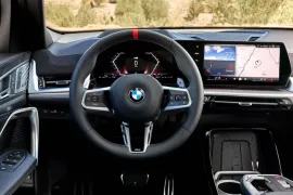 BMW X2 M35i xDrive 2.0 Turbo 317cv Aut 2025 – Volante · Foto: BMW Group