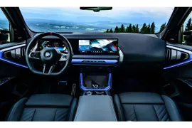 BMW X3 M50 XDRIVE 3.0 V6 Aut. (Híbrido) 2025 – Interior · Foto: BMW Group