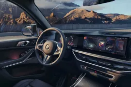 BMW X7 M60i 4.4 V8 2025 – Painel · Foto: BMW Group