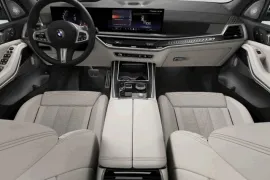 BMW X7 XDRIVE 40i M Sport 3.0 V6 Turbo Aut 2026 – Interior · Foto: BMW Group