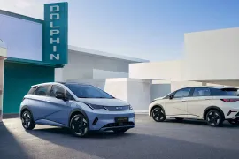 BYD Dolphin SE 2027 – Diagonal Frontal · Foto: BYD