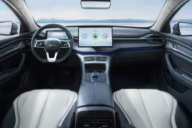 BYD King GS 1.5 2027 – Interior · Foto: BYD