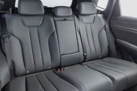 BYD Song Pro DM-i 1.5 2027 – Bancos de Trás · Foto: BYD