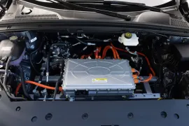 BYD Tan EV 2025 – Motor · Foto: BYD