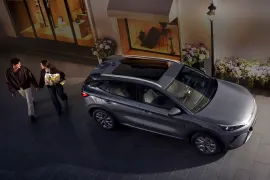 BYD Yuan Plus AWD 2027 – Diagonal Frontal · Foto: BYD