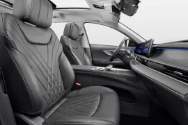 Chery Tiggo 8 PRO 1.6 TGDi Aut 2025 – Bancos da Frente · Foto: Chery