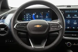 Chevrolet EQUINOX EV 292cv (Elétrico) 2025 – Volante · Foto: Chevrolet