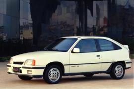 Miniatura Kadett GS 2.0 1991