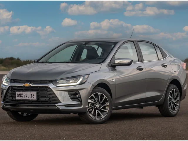 Chevrolet Onix Sedan Premier 1.0 Turbo AT 2027 – Diagonal Frontal · Foto: Chevrolet