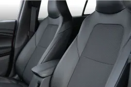 Chevrolet Onix RS 1.0 Turbo AT 2026 – Bancos da Frente · Foto: Chevrolet