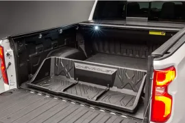 Chevrolet Silverado High Country 5.3 V8 2026 – Porta-Malas · Foto: Chevrolet