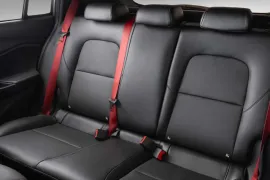 Chevrolet Sonic RS 1.0 12V Turbo Aut 2027 – Bancos de Trás · Foto: Chevrolet