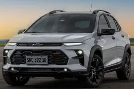 Chevrolet Sonic RS 1.0 12V Turbo Aut 2027 – Diagonal Frontal · Foto: Chevrolet