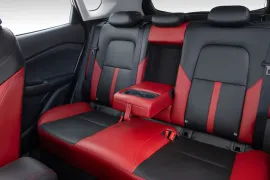 Chevrolet Tracker RS 1.2 2027 – Bancos de Trás · Foto: Chevrolet