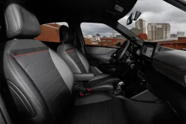 Citroën BASALT Dark Edition 1.0 TB 200 5p Aut 2026 – Bancos da Frente · Foto: Citroën