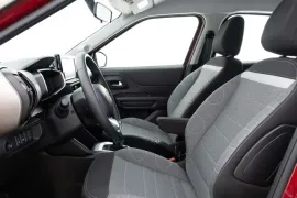 Citroën BASALT Feel 1.0 Flex 6V 5p Mec 2025 – Bancos da Frente · Foto: Citroën