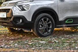 Citroën C3 XTR 1.0 6V 5p 2026 – Roda · Foto: Citroën