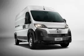 Citroën Jumper Furgão 2.2 2026 – Diagonal Frontal · Foto: Citroën