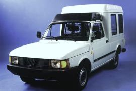 Miniatura Fiat 147 Fiorino Furgão 1.3 1987