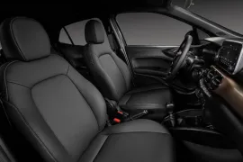 Fiat ARGO DRIVE TRIBUTO 125 1.0 6V Flex 2025 – Bancos da Frente · Foto: Fiat