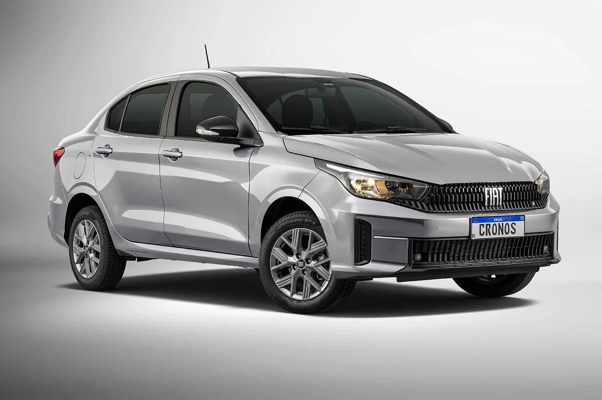 Fiat Cronos Drive 1.0 2027 – Diagonal Frontal · Foto: Fiat