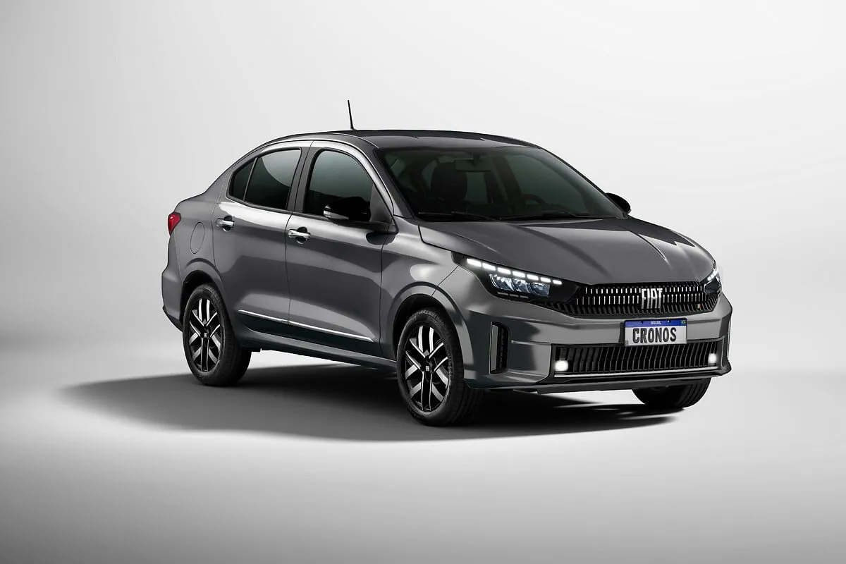 Fiat Cronos Precision 1.3 AT 2026 – Diagonal Frontal · Foto: Fiat