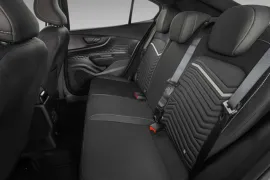 Fiat Fastback 1.0 2027 – Bancos de Trás · Foto: Fiat