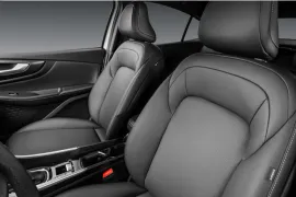 Fiat Fastback Limited Edition 1.3 2026 – Bancos da Frente · Foto: Fiat