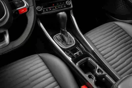 Fiat Fastback Tributo 125 1.0 Turb. Flex Aut 2025 – Câmbio · Foto: Fiat
