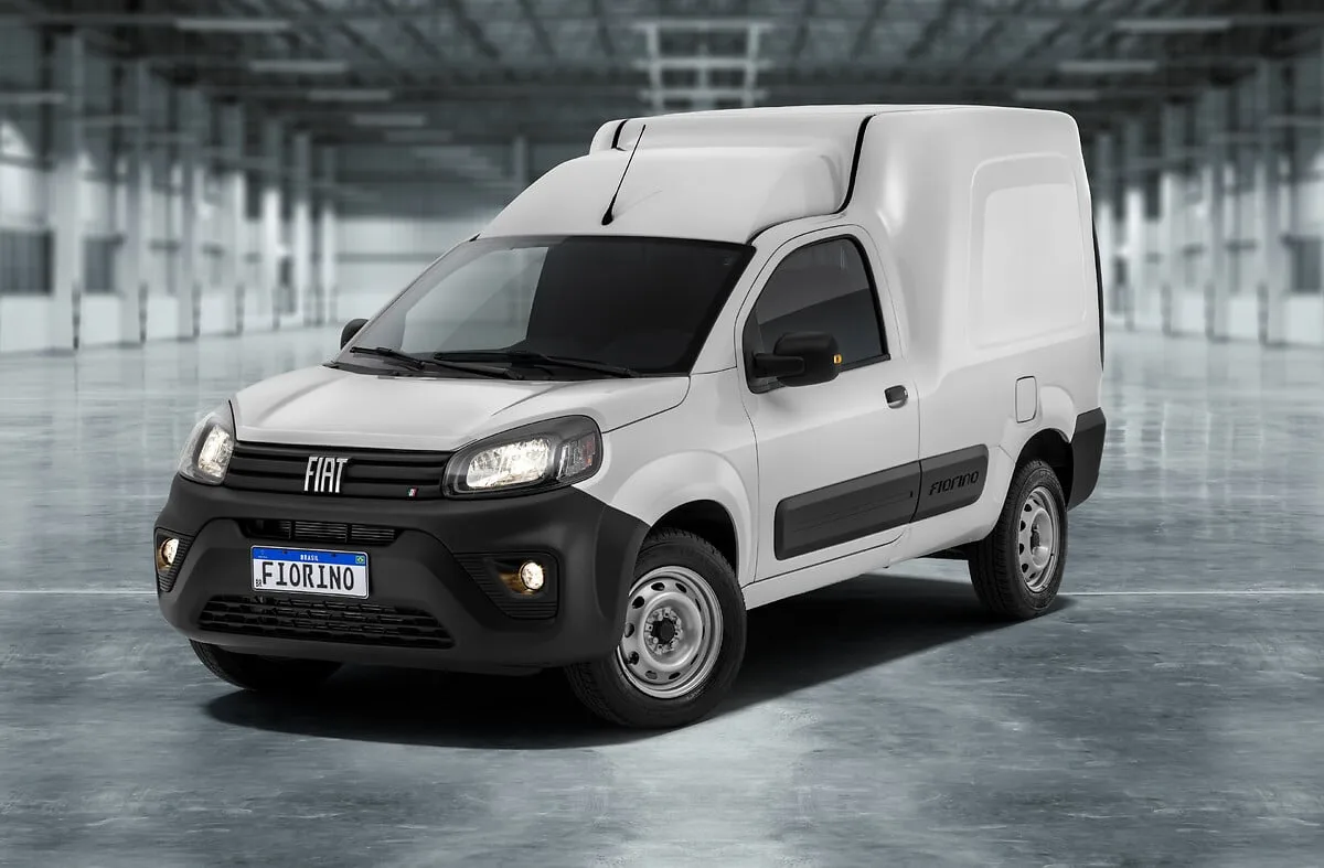 Fiat Fiorino Endurance 1.3 Flex 8V 2p 2025 – Diagonal Frontal · Foto: Fiat