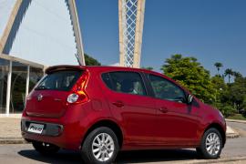 Fiat Palio Attractive 1.0 2014 – Diagonal Traseira