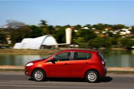 Fiat Palio Attractive 1.0 2014 – Frontal