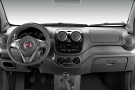 Fiat Palio Attractive 1.0 2014 – Interior