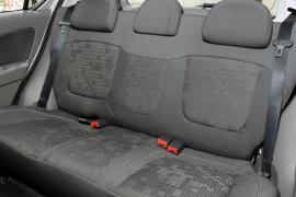 Fiat Palio Attractive 1.4 2014 – Bancos de Trás