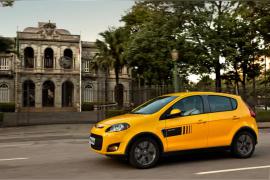 Fiat Palio Sporting 1.6 16V 2014 – Frontal