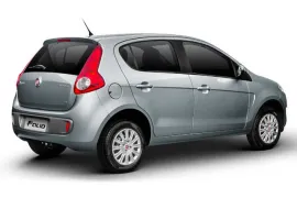 Fiat Palio Attractive 1.4 2017 – Diagonal Traseira · Foto: Fiat