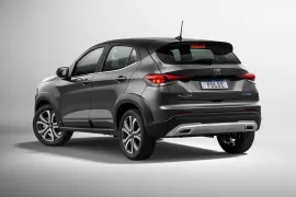 Fiat PULSE IMPETUS T. 200 Aut. (Hibrído) 2026 – Diagonal Traseira · Foto: Fiat